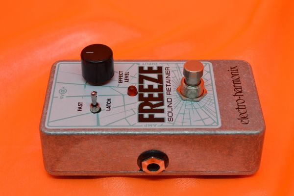 Electro Harmonix Freeze Sound Retainer