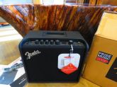 Fender Mustang Lt25